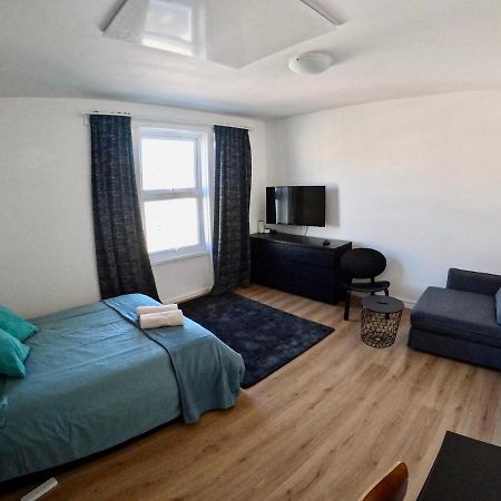 Lovely One Bedroom Flat Лондон Экстерьер фото
