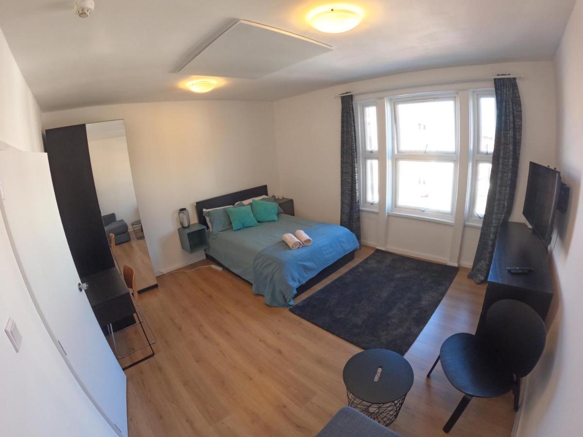 Lovely One Bedroom Flat Лондон Экстерьер фото